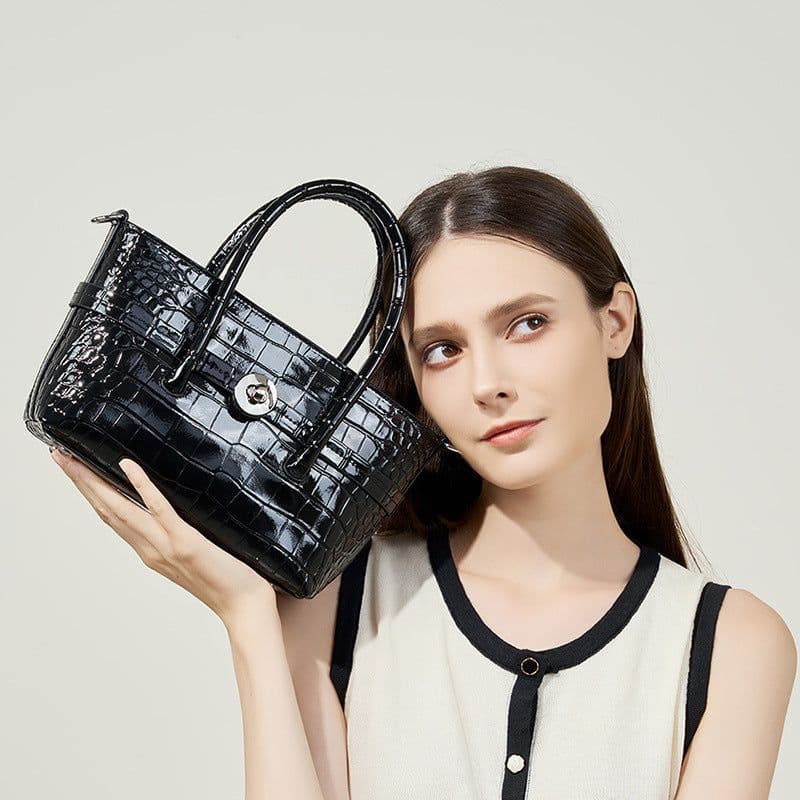 image-Fashionable Genuine Leather High-grade Handbag