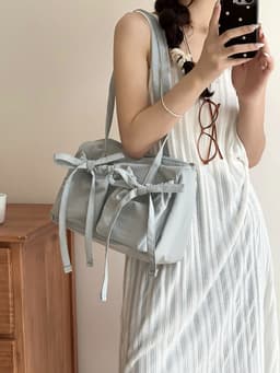 image-Women's Casual Large Capacity Bowknot Bag
