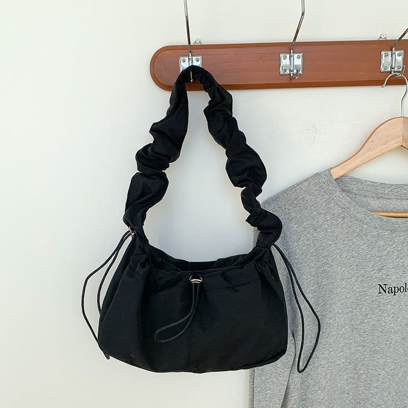 image-Pleated Armpit Cloud Simple Graceful Korean Style Shoulder Bag