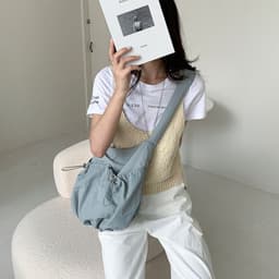 image-Pleated Casual Korean Style Nylon Crossbody Shoulder Bag