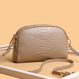 image-Women's Fashion Personalized All-match Messenger Bag