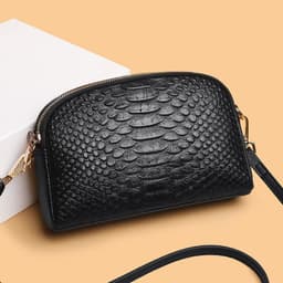 image-Women's Fashion Personalized All-match Messenger Bag