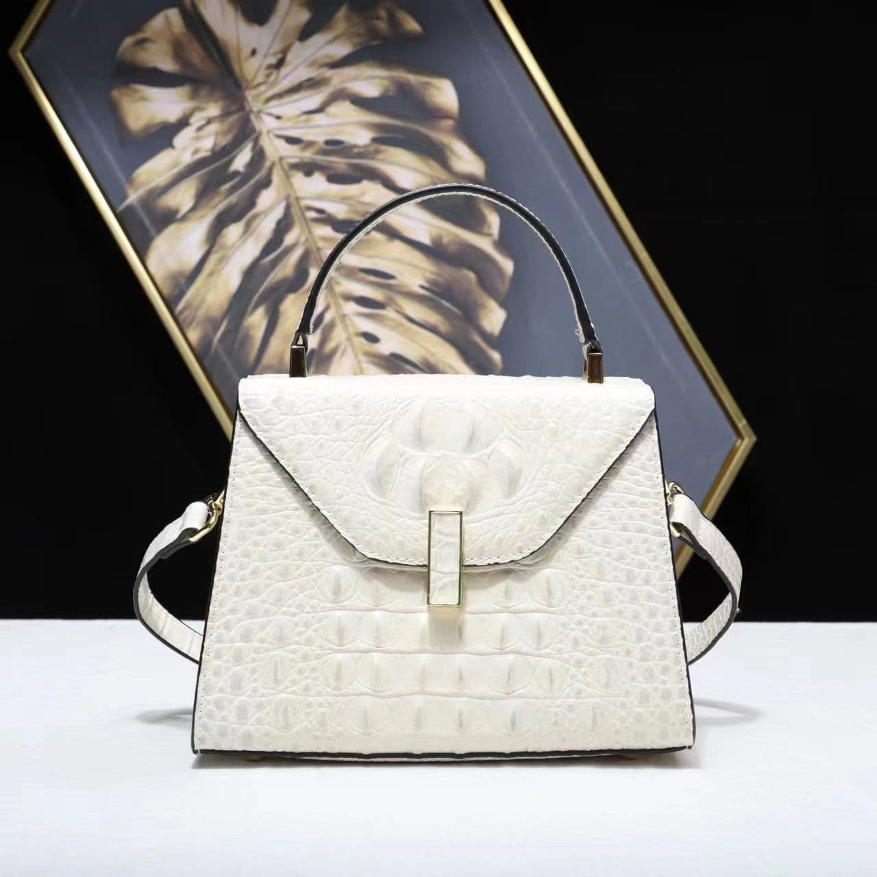 image-Women's Leather Shoulder Bag Casual Crossbody Handbag