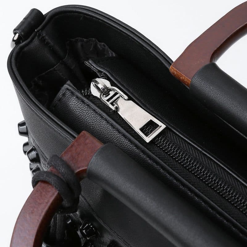 image-Women's Fashion Personalized Sheepskin Rivet Bag