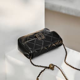 image-Small Square Bag Women's Fashion Crossbody Versatile Cowhide Handbag