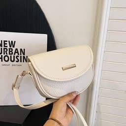 image-Women's Niche Shoulder Messenger Bag