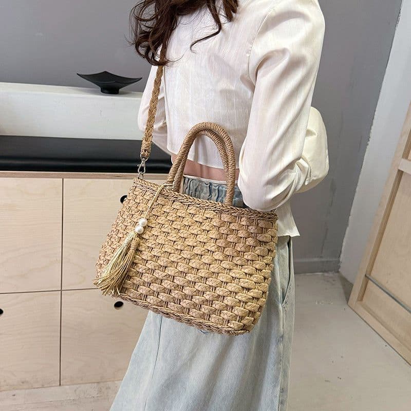 image-Women's Fashion Personality Hand-carrying Woven Bag
