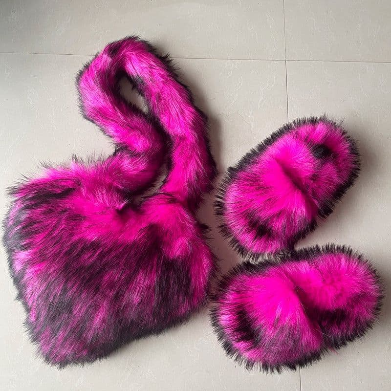 image-Crossbody Love Slippers Suit Raccoon Fur Fur Plush Shell Bag Home Shoes Bag Suit