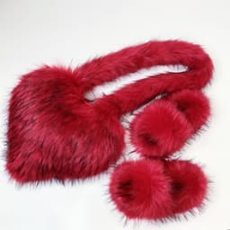 image-Crossbody Love Slippers Suit Raccoon Fur Fur Plush Shell Bag Home Shoes Bag Suit