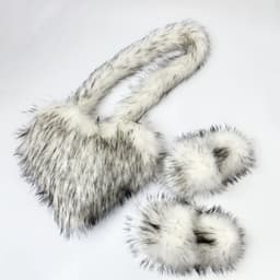 image-Crossbody Love Slippers Suit Raccoon Fur Fur Plush Shell Bag Home Shoes Bag Suit