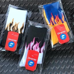 image-Pure cotton socks in flame