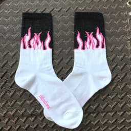 image-Pure cotton socks in flame