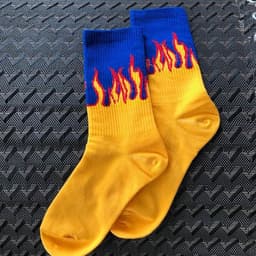 image-Pure cotton socks in flame