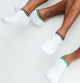 image-Men's non-slip silicone sports socks