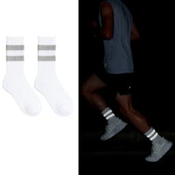 image-Middle and high tube fitness cotton socks