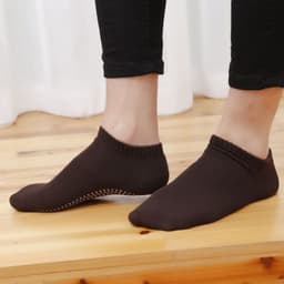 image-Men's non-slip sports socks