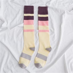 image-Contrasting color knee-length women's socks