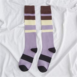image-Contrasting color knee-length women's socks