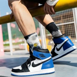 image-Smiley Embroidered Tie-Dye Socks Tide Socks In Tube