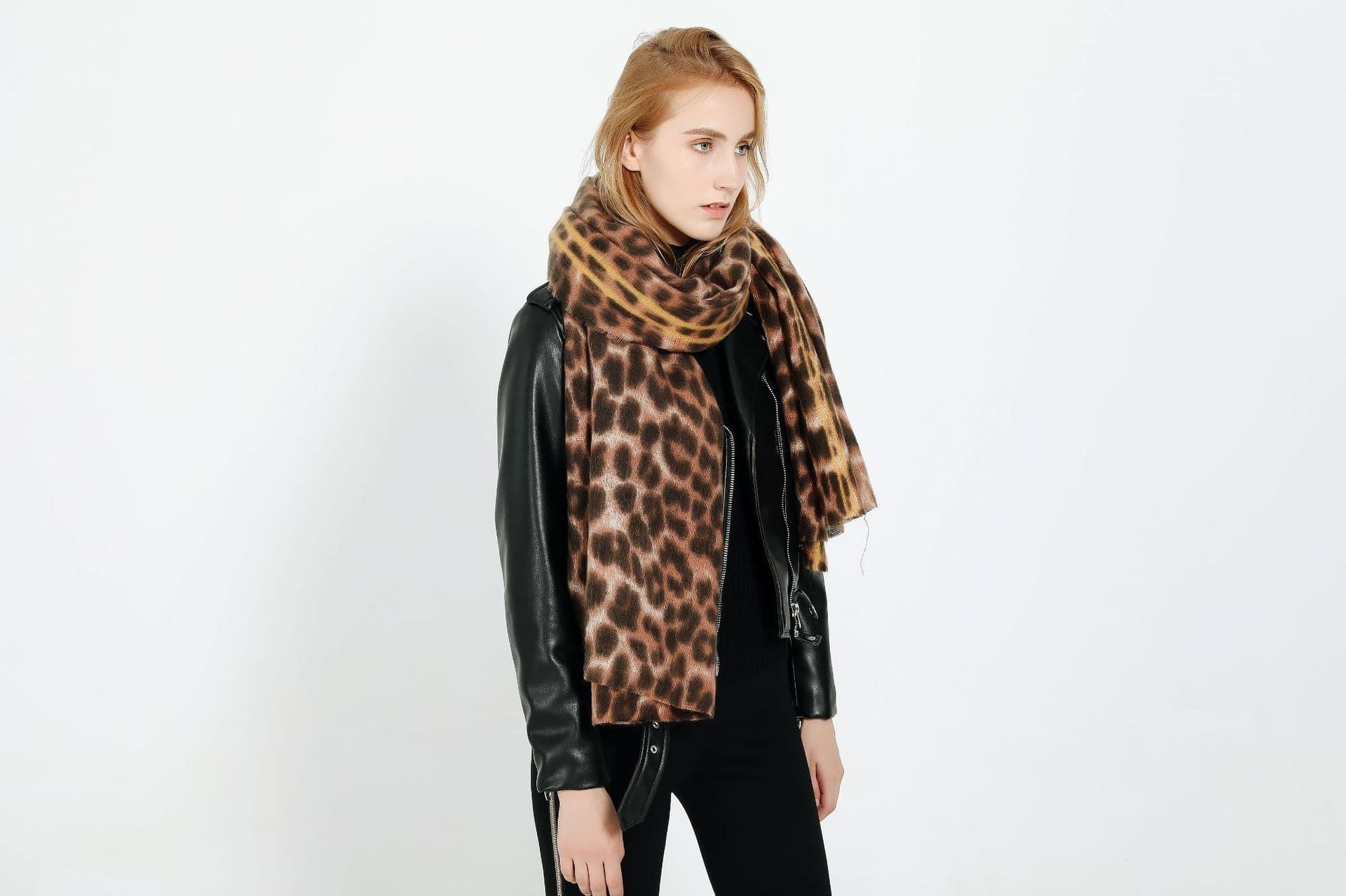 image-Leopard-print cashmere women's scarf shawl