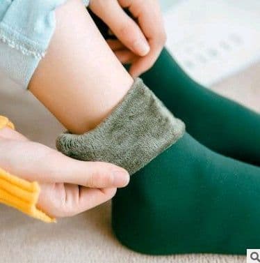 image-Plus velvet thick snow day warm floor socks autumn and winter in the tube home socks men socks couple socks