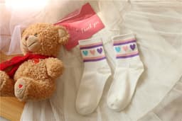 image-Lovely jacquard cotton socks heart tube socks breathable