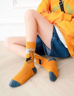 image-Retro Mid tube socks street art skateboard socks