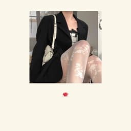 image-Vintage rose band pattern stockings