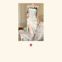 image-Vintage rose band pattern stockings