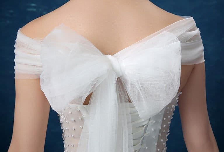 image-Wholesale fashion one word, shoulder lace, fishtail Tail Han bride married new wedding dress D95
