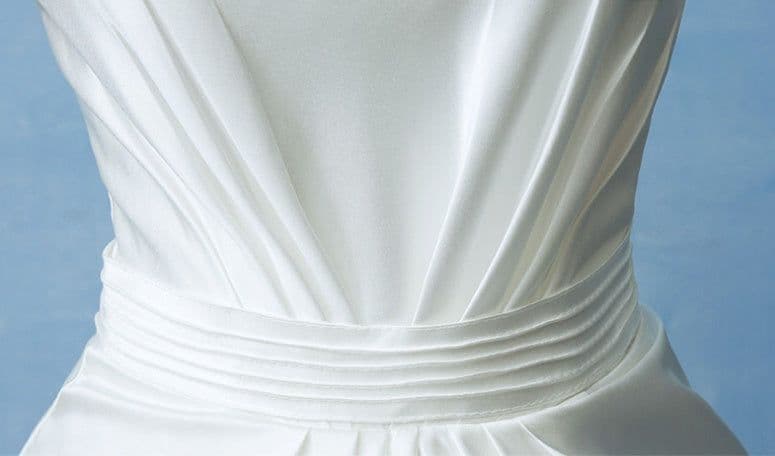 image-wedding dress bride married Korean version of the satin big tail studio wedding dress