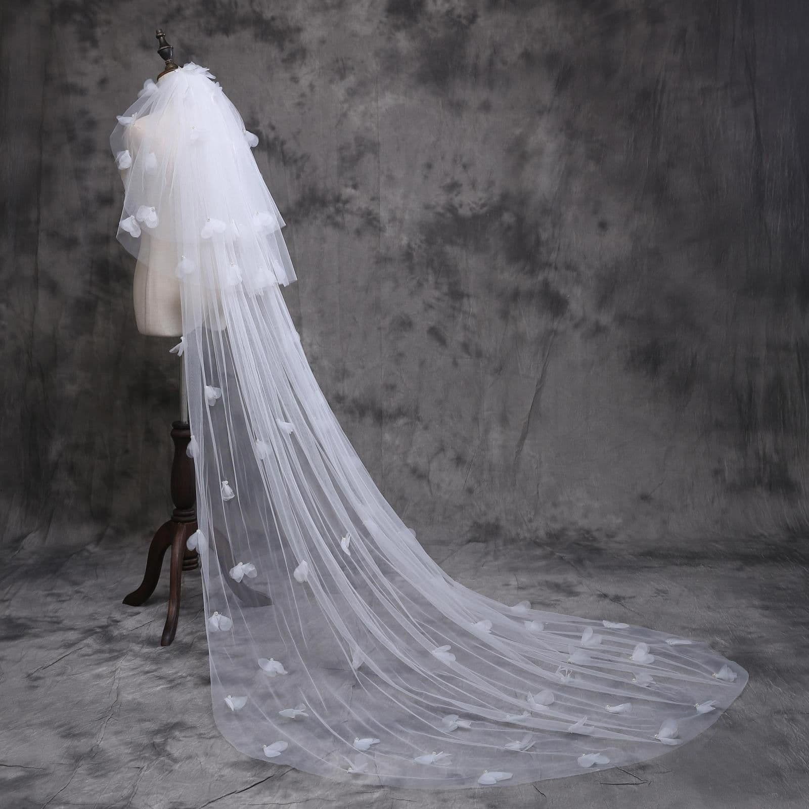 image-Bridal gown wedding veil