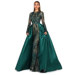 image-Slim high-end evening dress
