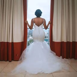 image-Lace sleeveless big tail style African bridal wedding dress