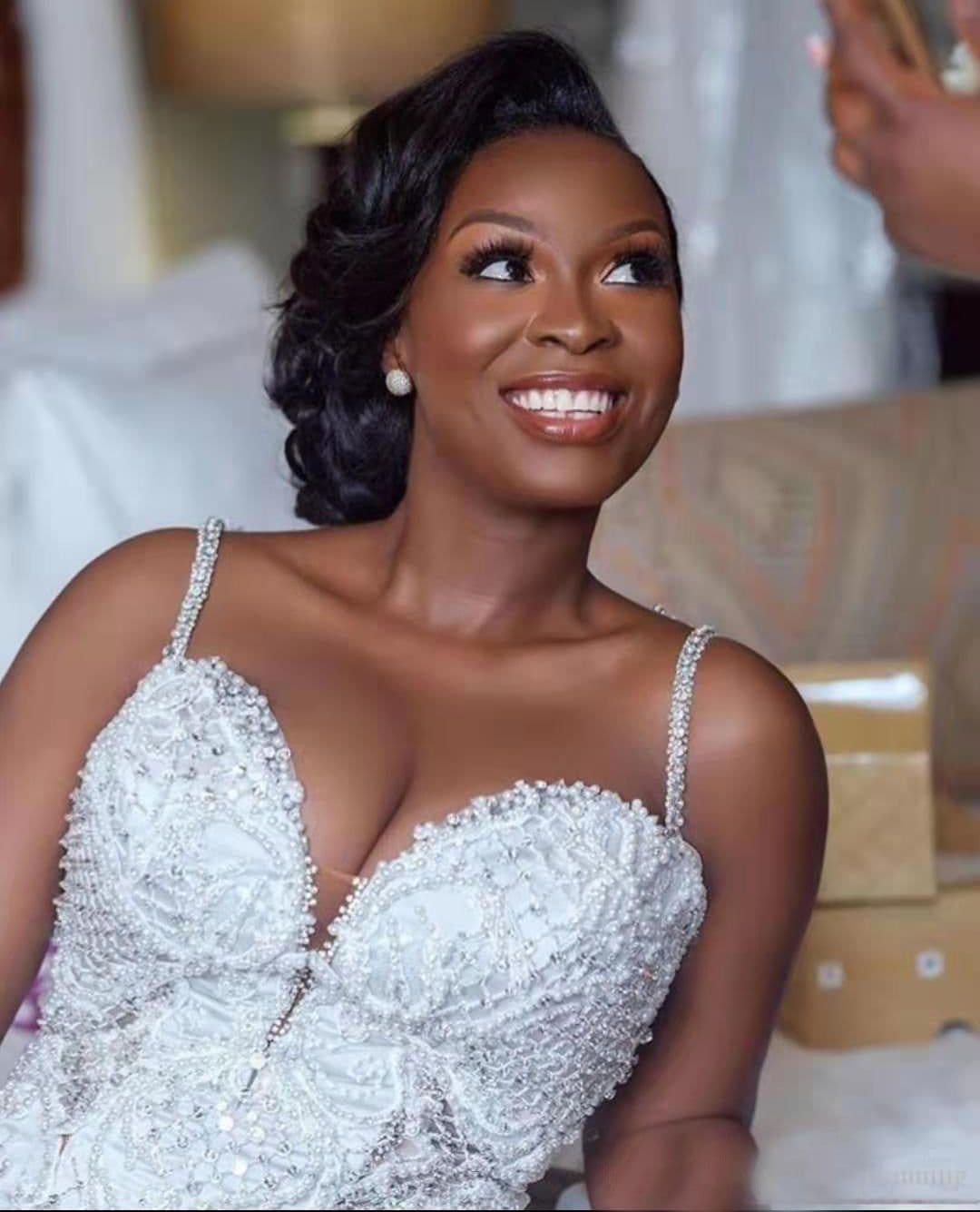image-African mermaid cutout lace wedding dress