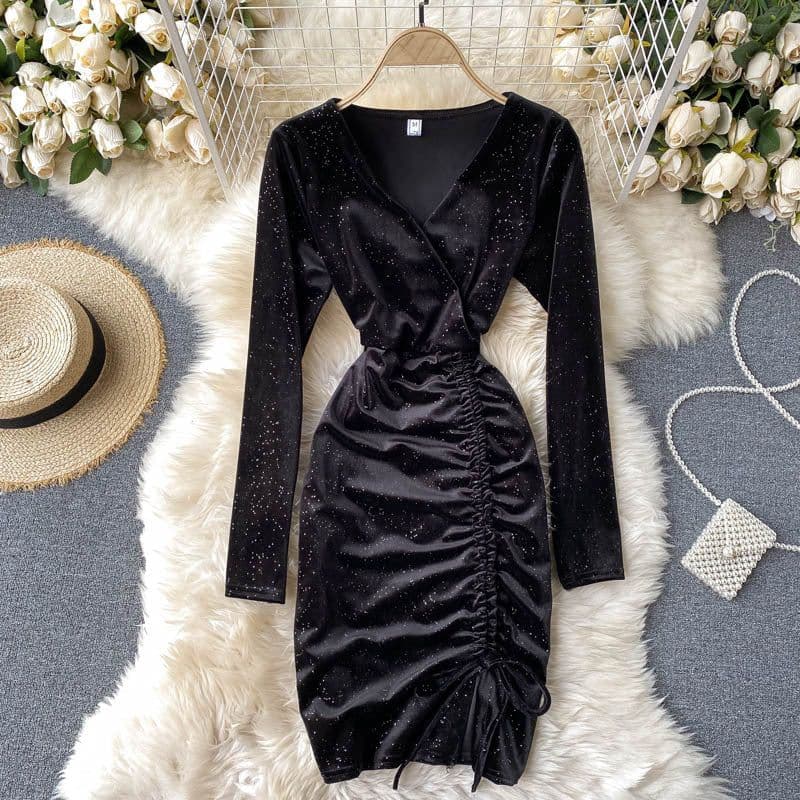 image-V-neck waist pack buttock gold velvet long sleeve skirt