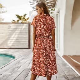 image-Women's Wave Point Short Sleeve Dress Shirt Collar Skirt
