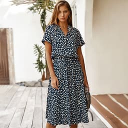 image-Women's Wave Point Short Sleeve Dress Shirt Collar Skirt