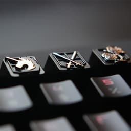 image-Embossed Zinc-Aluminum Alloy Metal Keycap Mechanical Keyboard Height