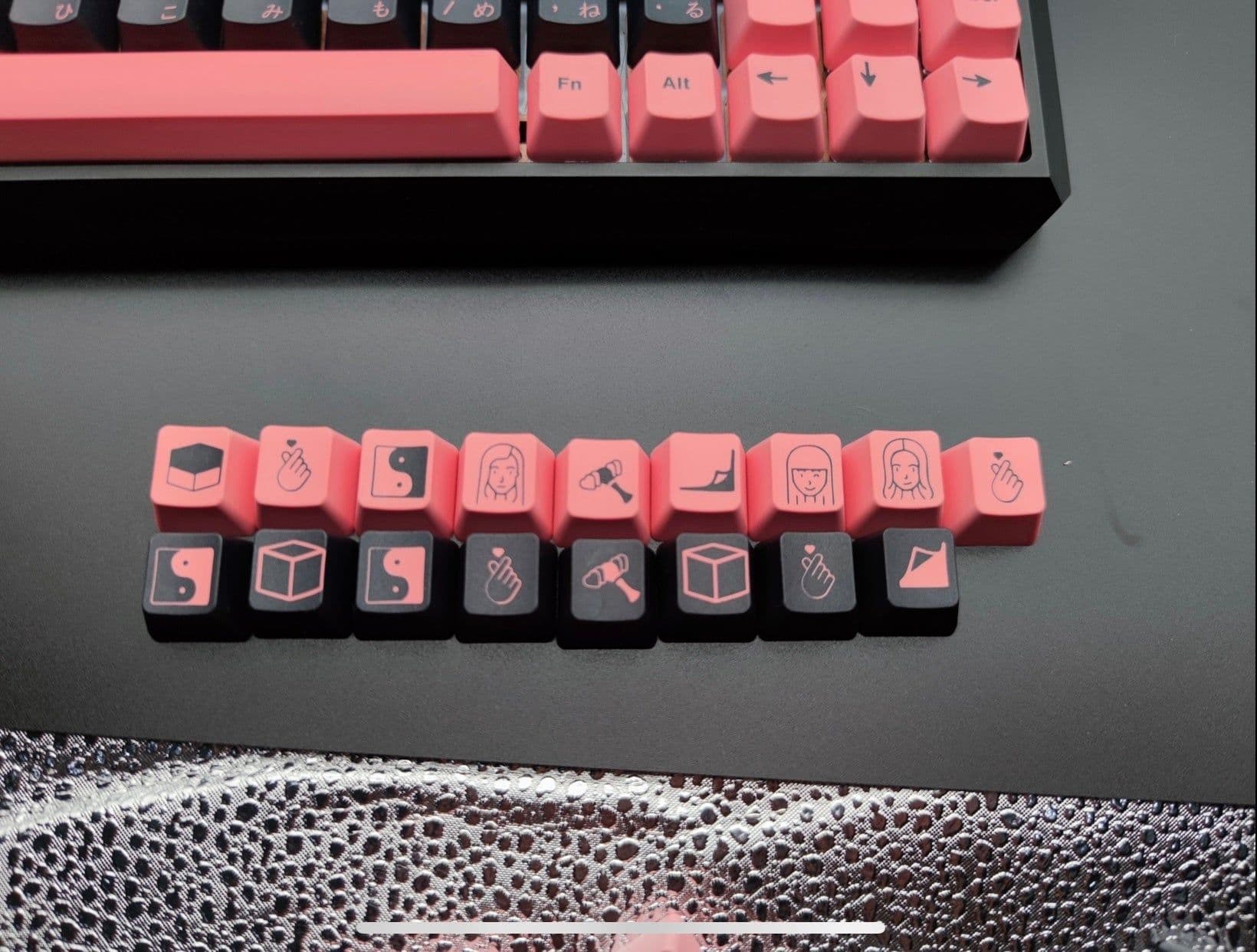 image-Pbt Sublimation Keycap Single Mechanical Personality Animation 104 108 87 Key