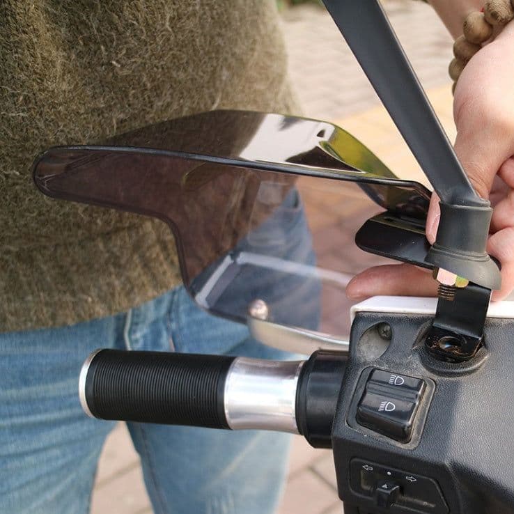 image-Windproof And Rainproof Windshield For Electric Scooter