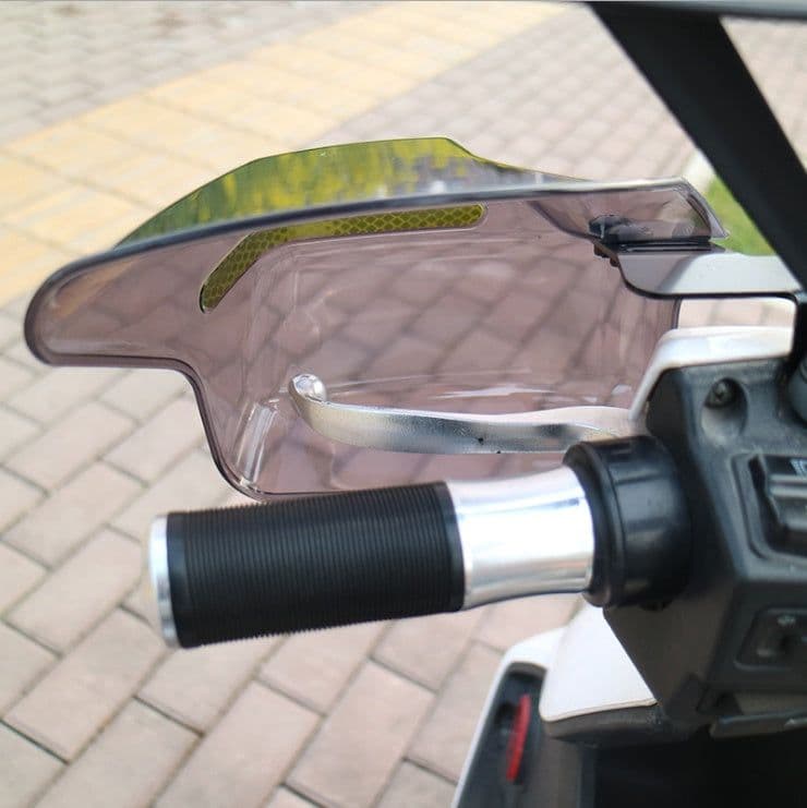 image-Windproof And Rainproof Windshield For Electric Scooter