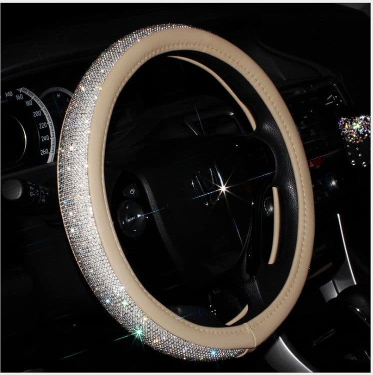 image-Car steering wheel handle set Four seasons universal really cute feminine cartoon leather anti-slip handle