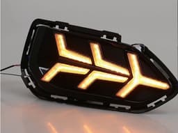 image-Car modified two-color daytime running lights