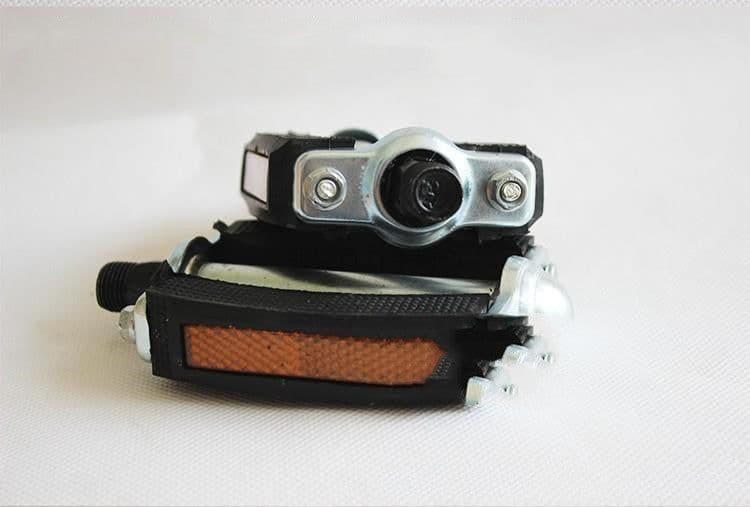 image-Universal Pedal Pedal Hot Selling Inch 28 Old Fashioned 26 Bicycle Ordinary Retro Pedal Tricycle Inch Rubber