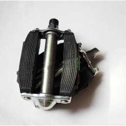 image-Universal Pedal Pedal Hot Selling Inch 28 Old Fashioned 26 Bicycle Ordinary Retro Pedal Tricycle Inch Rubber