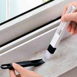 image-Cleaning Brush For Window Keyboard