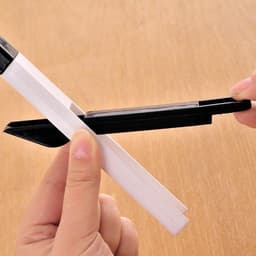 image-Cleaning Brush For Window Keyboard