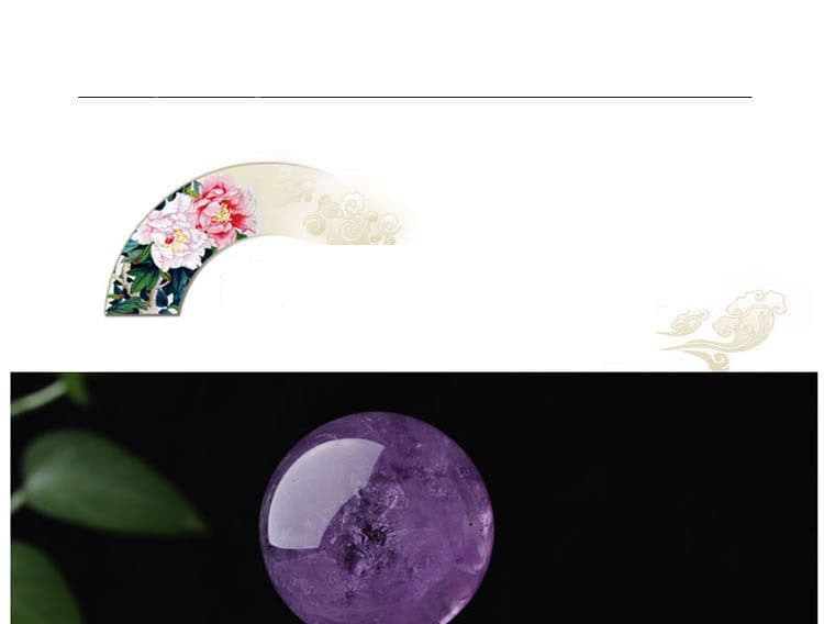 image-Polished And Polished Furnishings With Crystal Ball