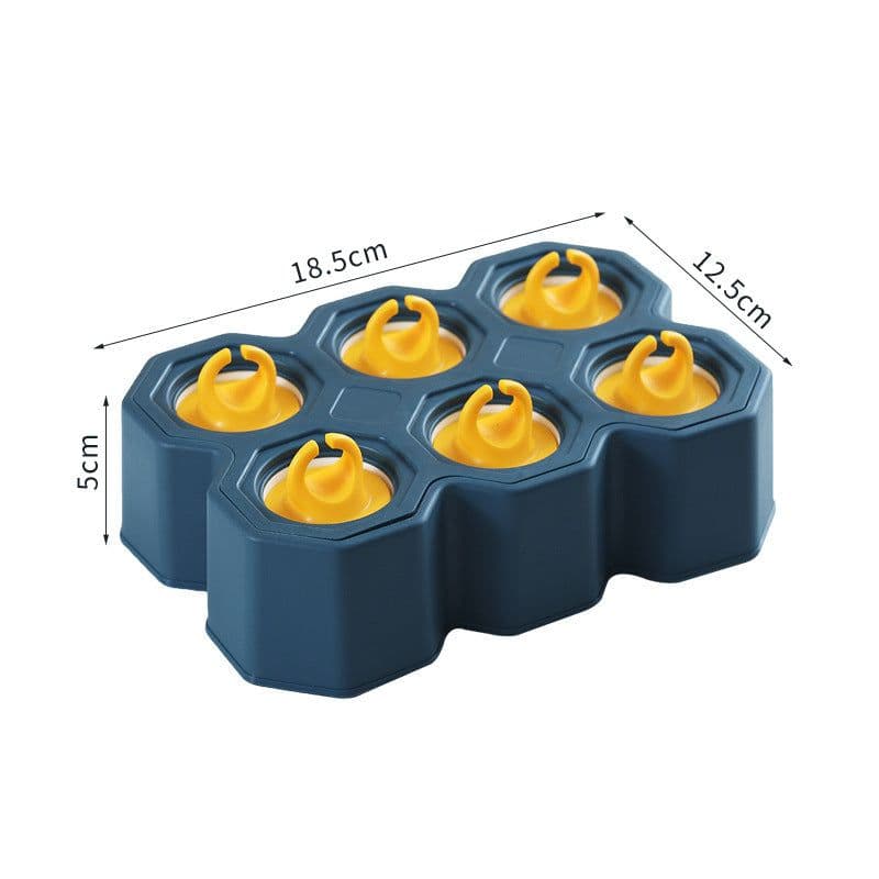 image-Plastic Soft Cartoon Anti-Dripping Ice Mold Easy To Take Homemade Ice Cube Mold